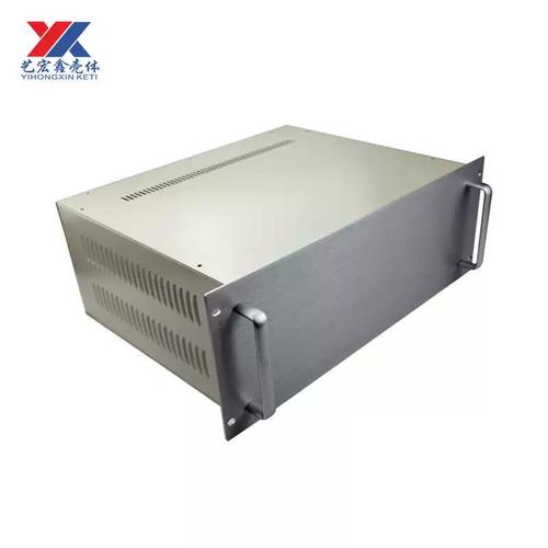 落灰的4U铁壳