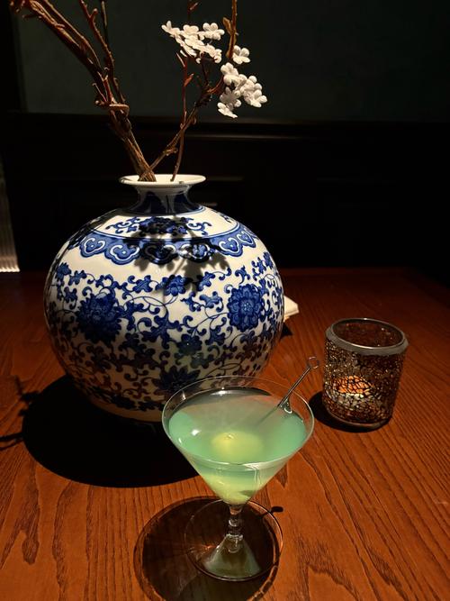 漫在风里的酒香