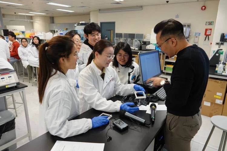 访问学者：别被光鲜骗了，这些真相你得知道-如东教育网