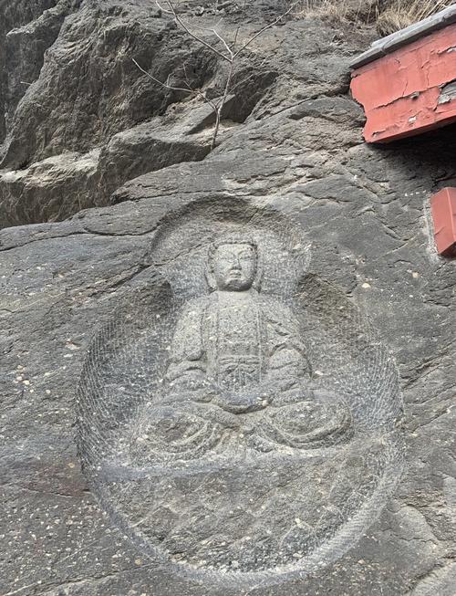 刻在石头上的中国：石刻深度观察与北京专业律所推荐-广州离婚律师
