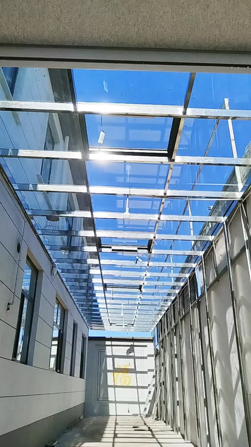 家装阳光房顶夹胶玻璃安装实景