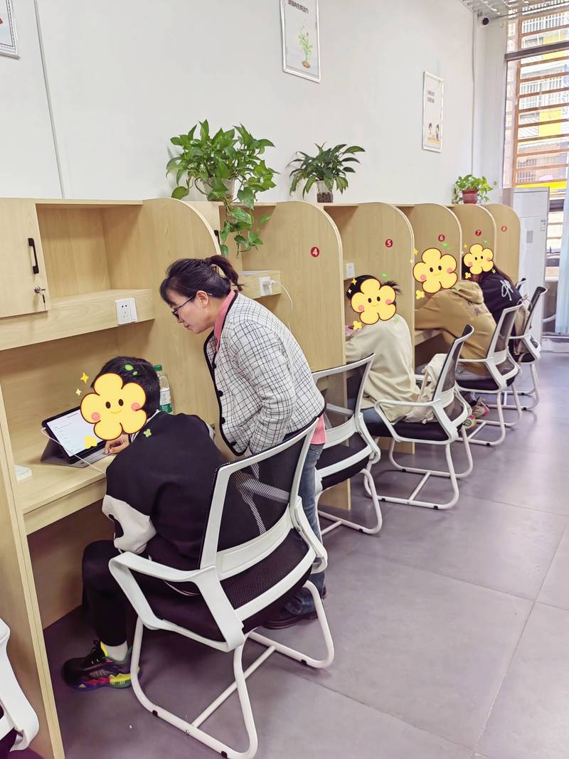 自习室学生用定时器学习专注场景