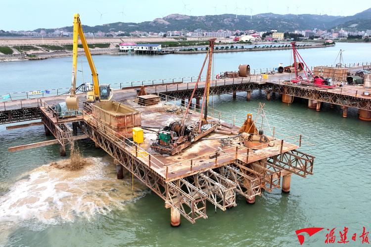 跨海大桥施工海域水下文物勘探现场照片