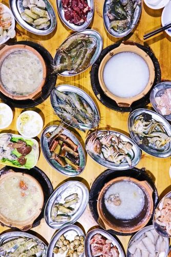 三、渔人码头：江风配粥底火锅，人均50吃到爽