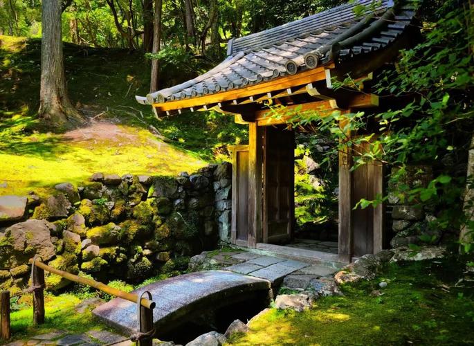 日本西芳寺苔藓庭院