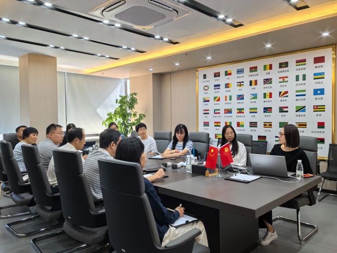 北京律所劳动争议团队案件内部研讨会议现场