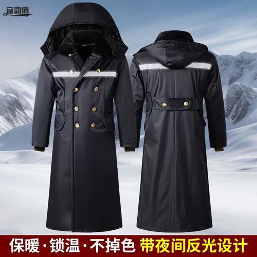 户外雨雪天可折叠防水风衣展示