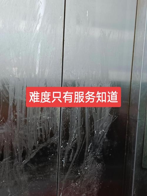 家用电梯轿厢软包防护拆后残留胶印实拍