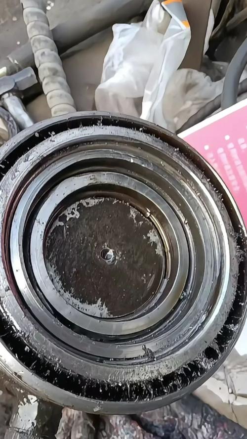 气缸活塞密封圈磨损对比图