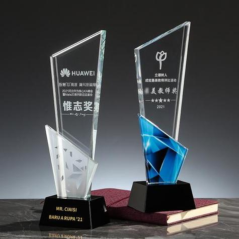 奖杯的背面:那些被岁月磨亮的记忆-因为所以
