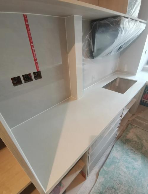 家装厨房人造石台面安装现场