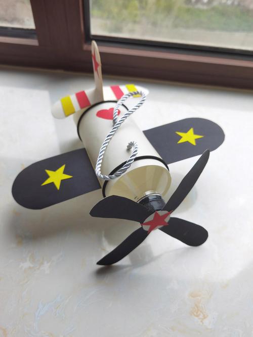 手工课废弃材料制作创意小物件成品