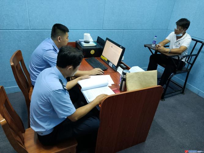 走私犯罪案件辩护证据梳理工作台实拍