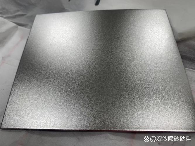 不同喷砂工艺铝表面粗糙度微观形貌SEM图