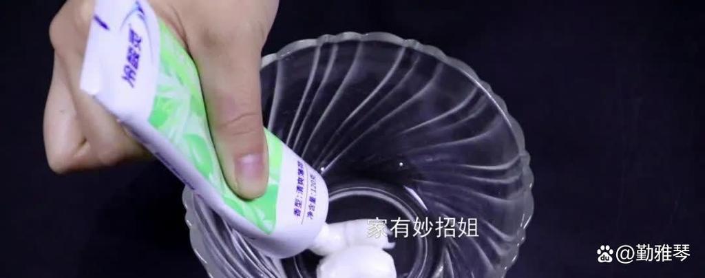 它早就不只是挤胶水的工具了