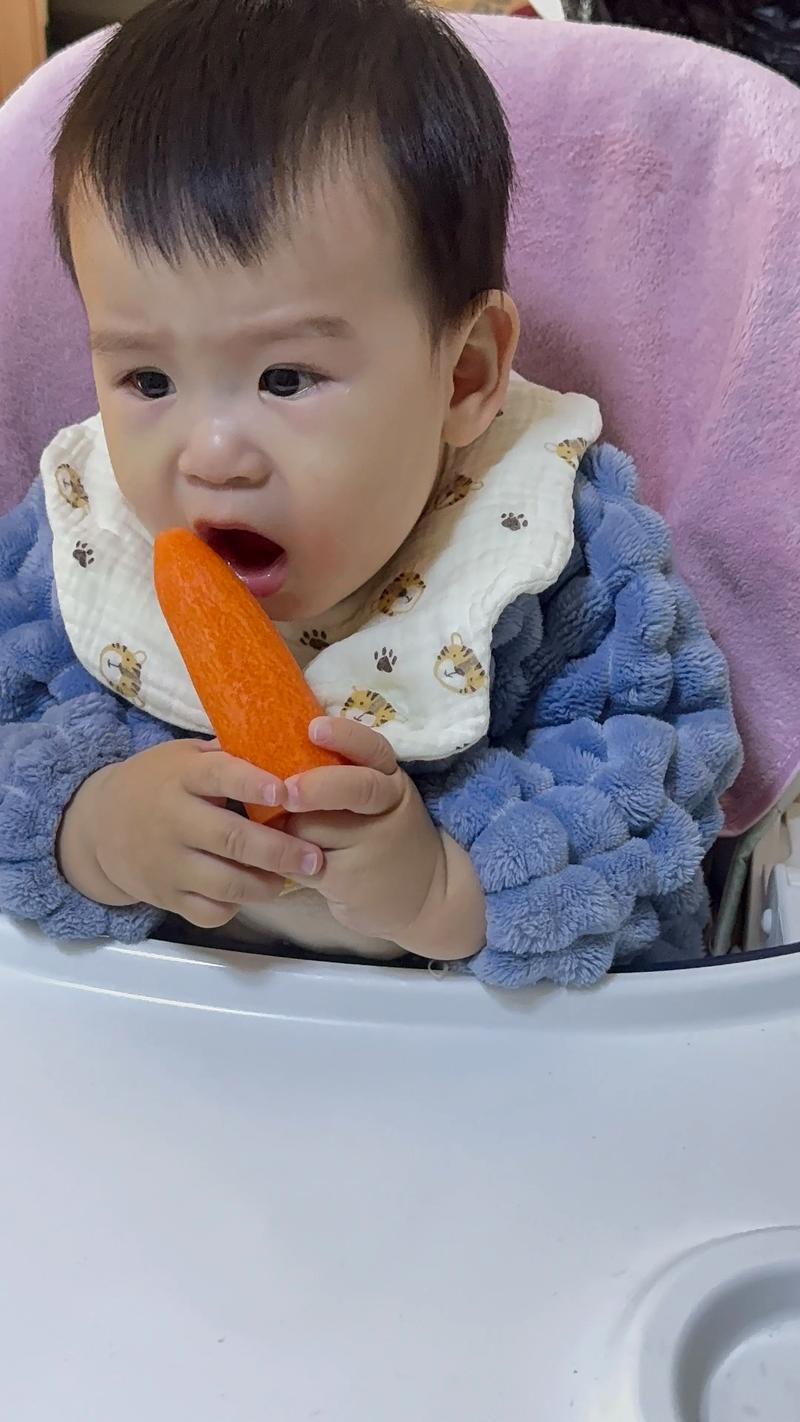 手指食物入门：给宝宝加辅食踩过的坑，都帮你理清楚了-超级宝贝