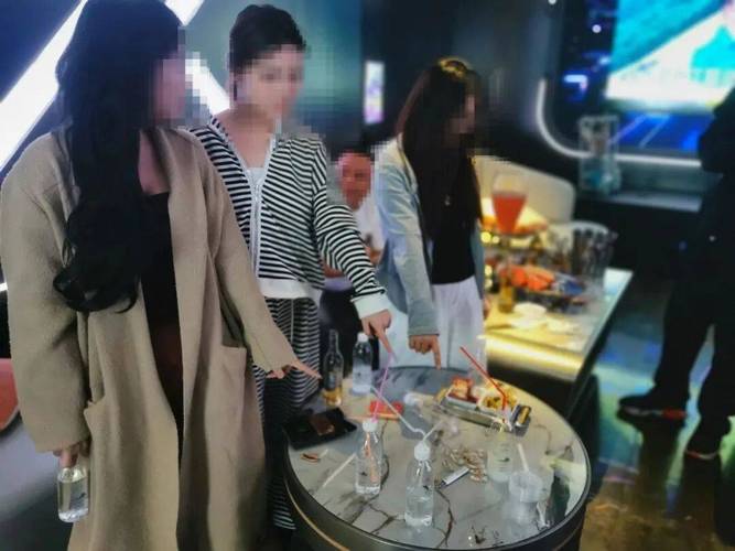 娱乐场所毒品诱导入局常见包厢场景
