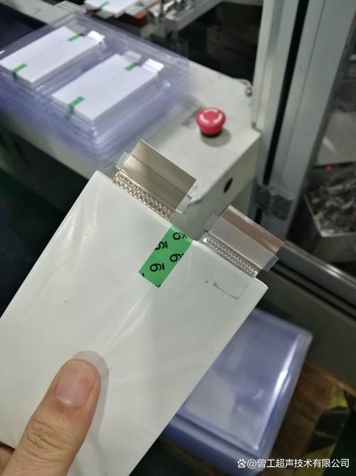 超声波焊锂电池极耳焊接界面微观图