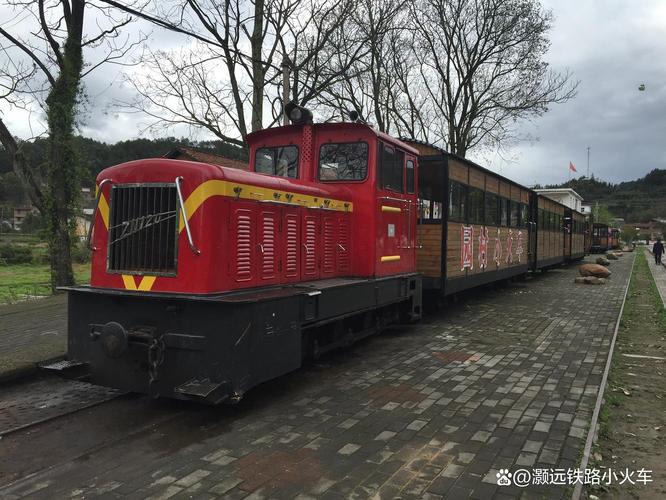 3. 窄轨小火车：从景洪到勐腊的移动旅馆