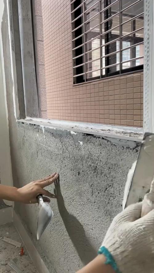门窗安装后窗边泥工修补施工