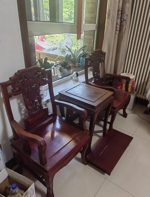 问：旧房翻新，原来那些中式摆件怎么处理？