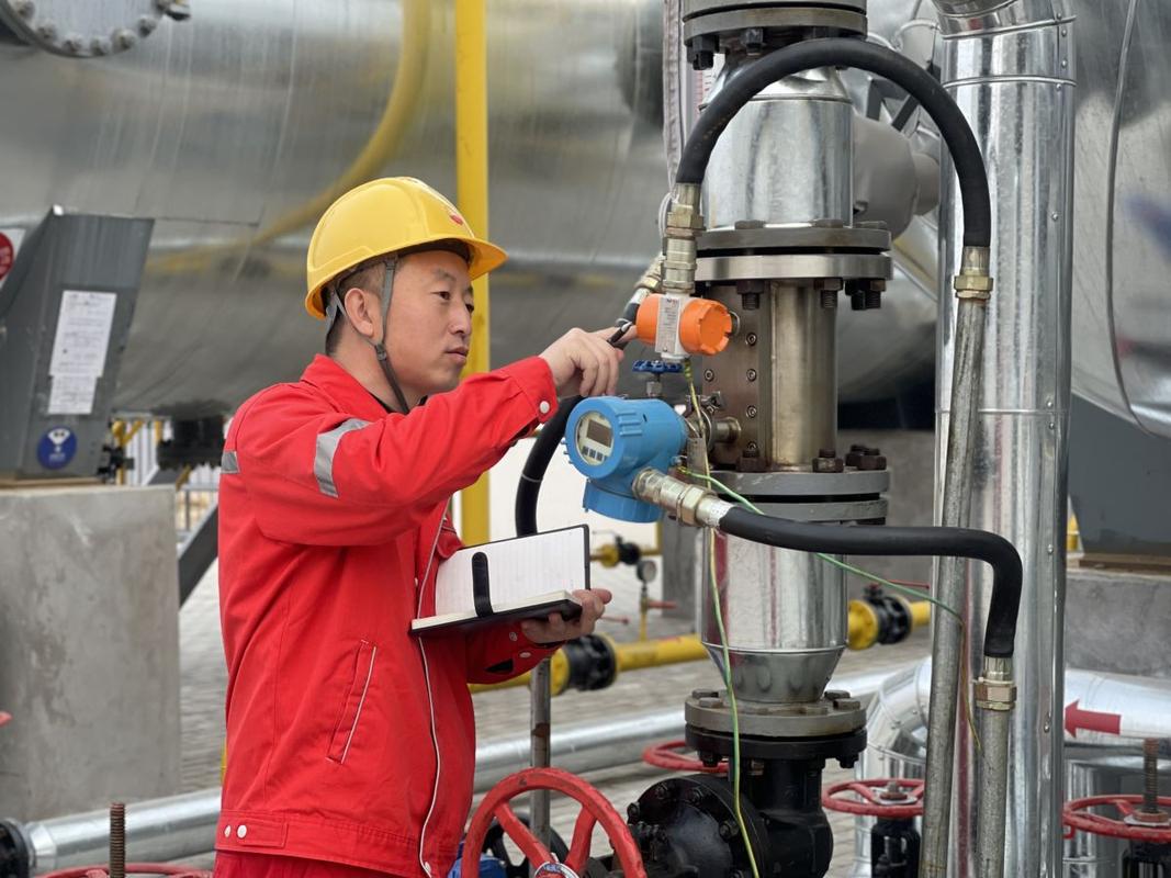 工业减速机在线油液取样现场