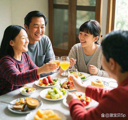 工业家长下班和孩子聊天温馨场景