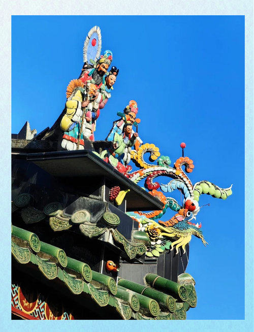 潮汕澄海樟林天后宫屋脊嵌瓷