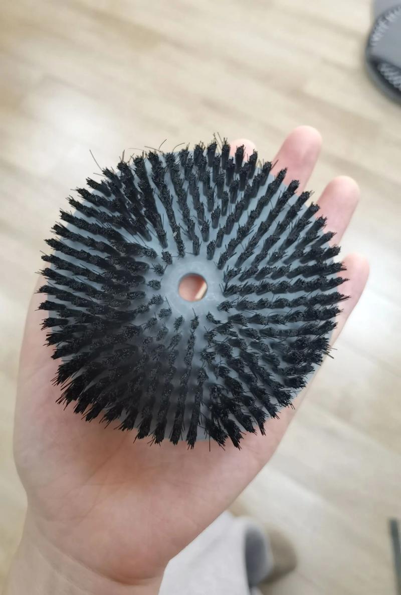 手机玻璃盖板抛光砂轮加工现场图