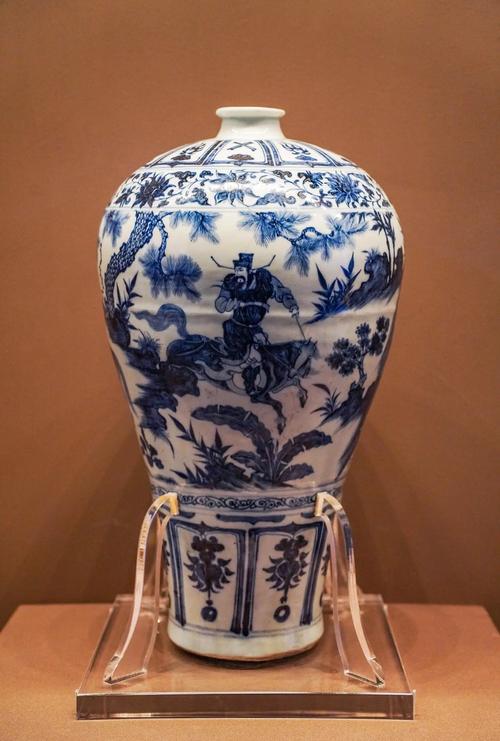 中国陶瓷博物馆元代青花梅瓶