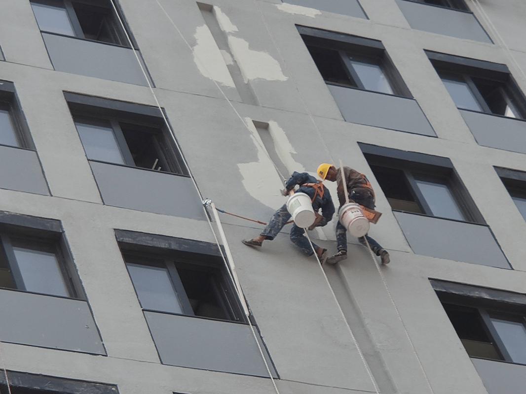 南京小区外墙空鼓维修施工现场