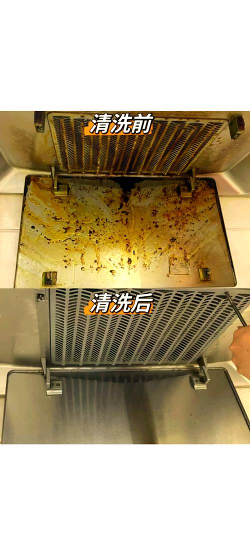 厨房油烟机面板累积老油垢实拍图