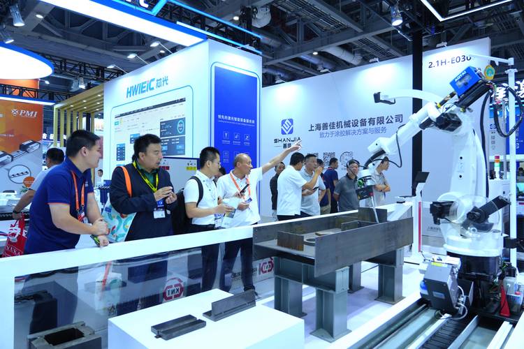 工业自动化展会现场精准获客对接实拍