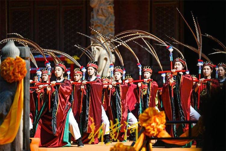 山东曲阜祭孔大典大成殿八佾舞表演