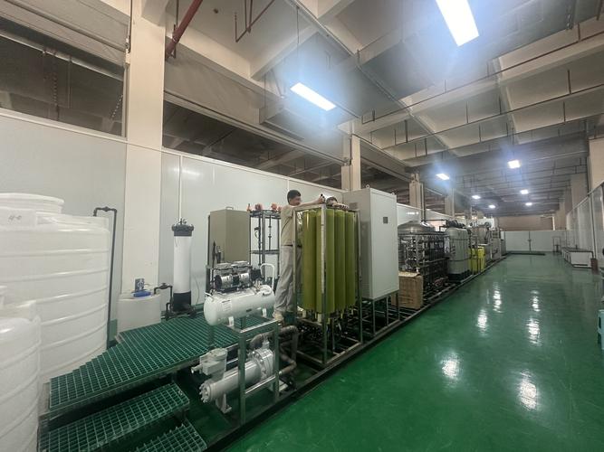 可降解包装材料中试生产车间