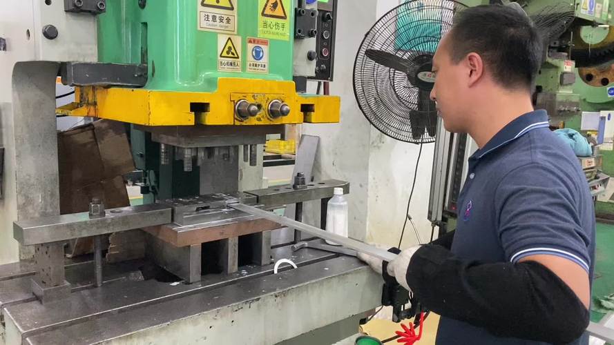 钣金拉深：冲压现场避坑与最新工艺优化指南