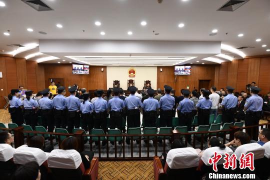 虚开增值税发票案件法庭审判现场