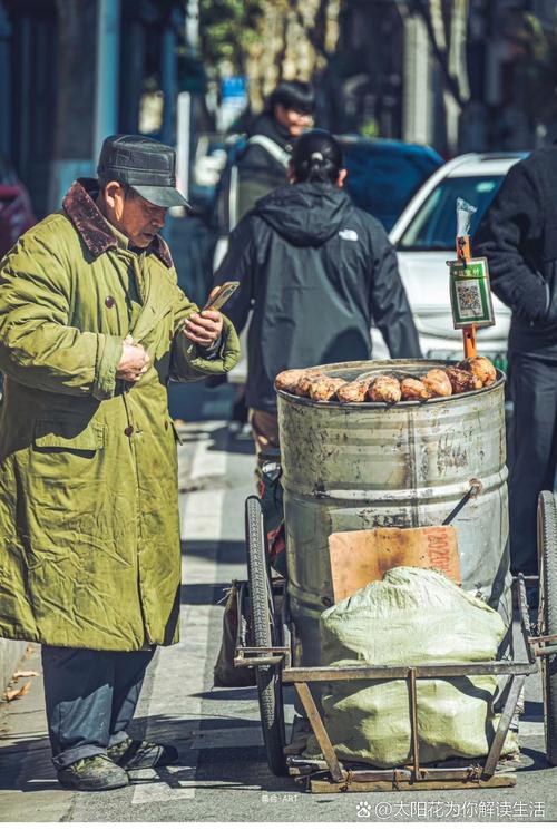 中华巴洛克街区：藏在巷子里的烤地瓜摊
