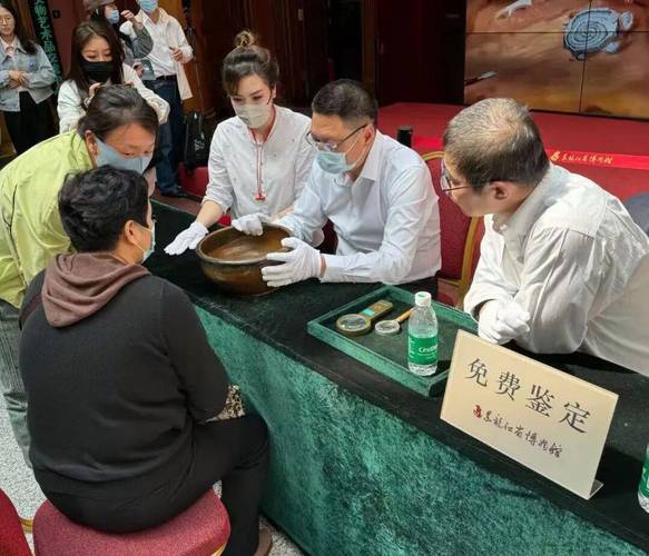司法文物鉴定机构现场工作实拍