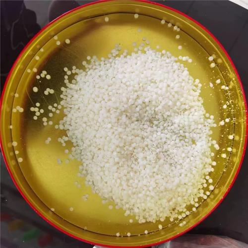 劣质伴手礼蜡烛与大豆蜡植物蜡对比细节