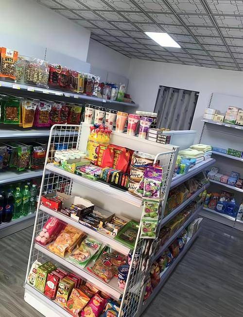 老字号迷你装产品线下便利店陈列图