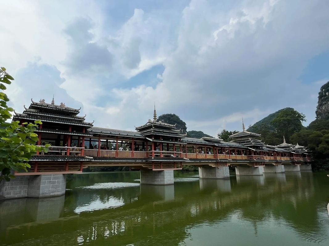 柳州龙潭公园风雨桥