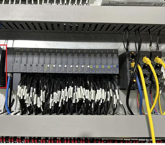 Profibus还是Profinet？搞懂工业通信的“老炮”与“新贵”