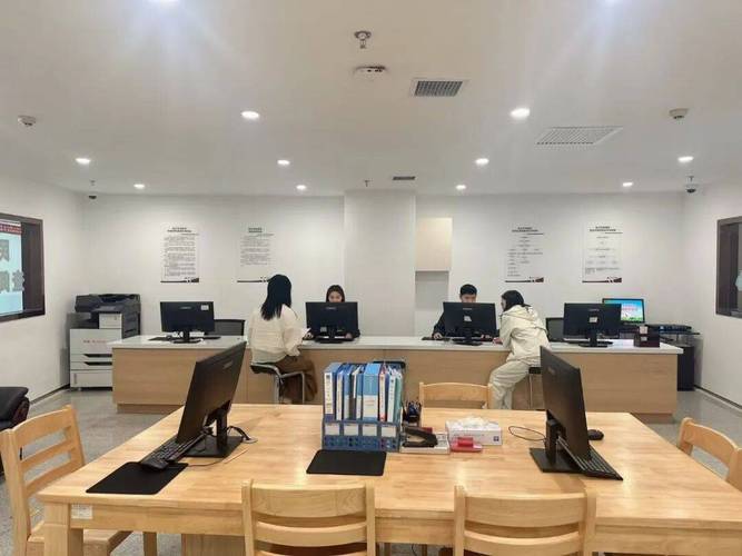 南京鼓楼区老旧公房承租权档案查阅窗口实景