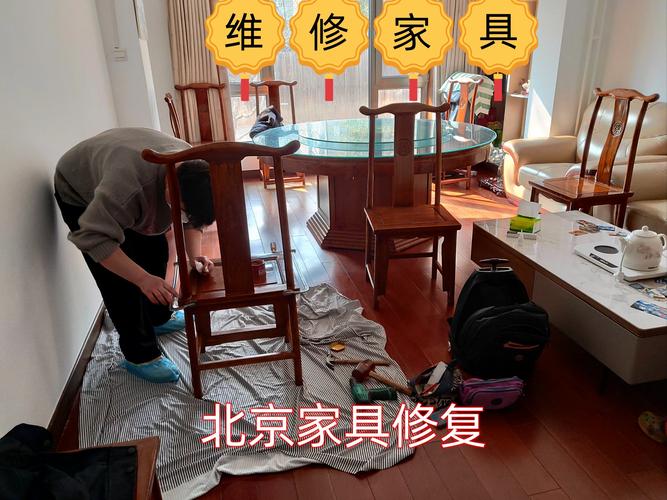 全屋家具售后质保维修工人上门服务场景
