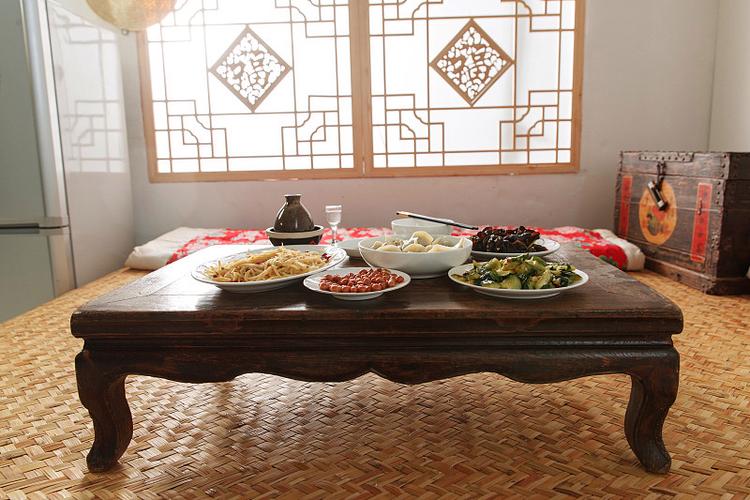 南漳主山寨民宿农家菜餐桌