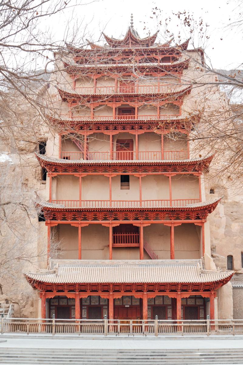 莫高窟九层楼外景