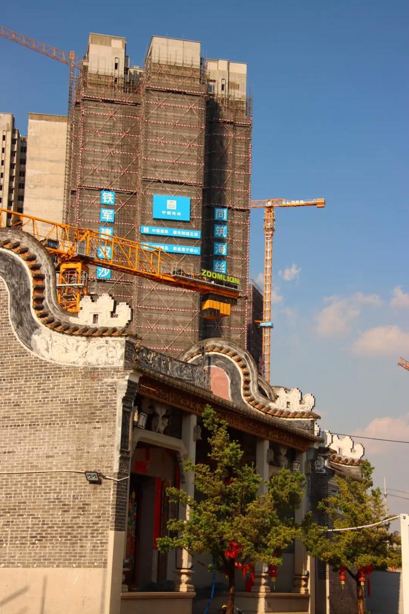 城中村旧改拆迁中的祠堂现场