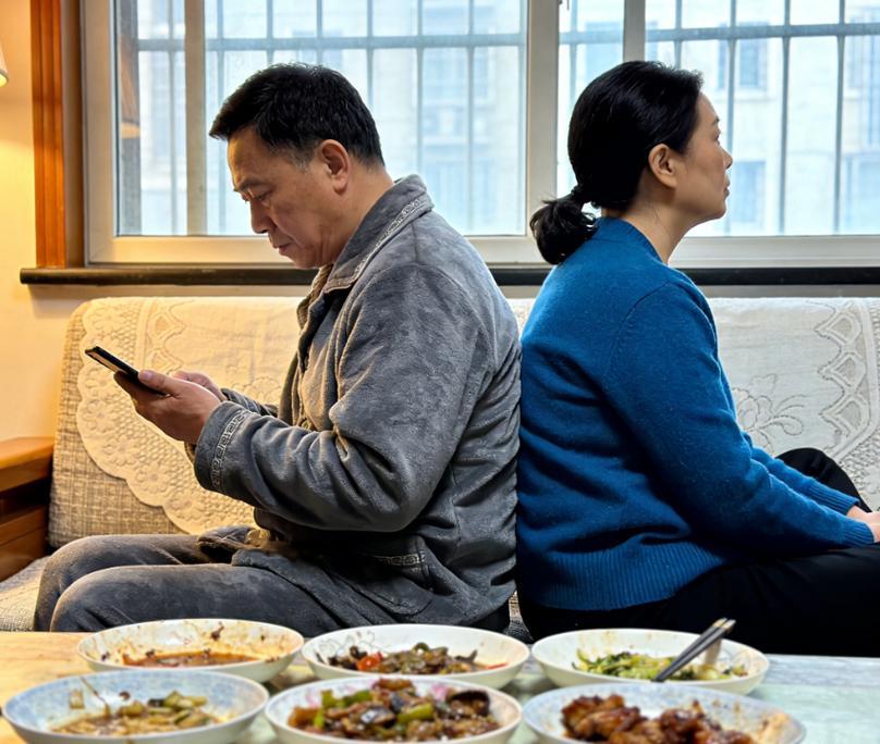 长沙夫妻因家务琐事冷战场景