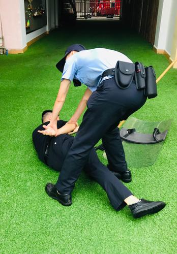 反向防身：站在施暴者的角度找证据